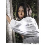 女王蜂アヴちゃん俳優デビュー、割烹着姿の&ldquo;村人&rdquo;役でドラマに爪痕。