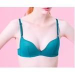 自販機で購入できるブラジャー、ウンナナクールが秋冬向け新商品。