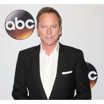 キーファー・サザーランド、女優と3年極秘交際