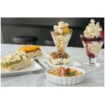 高級ポップコーン初のカフェ、ポップピザやポップコーンパフェなども。