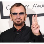 リンゴ・スターがリハビリ治療中説否定