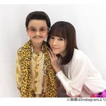 桐谷美玲、かわいい&ldquo;SIM太郎&rdquo;と2ショット