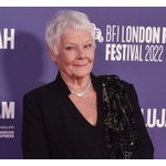 英女優、&ldquo;ジョニー・デップに引きちぎられたイヤリング&rdquo;額装して自宅に飾る