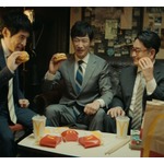 堺雅人、&ldquo;青春を取り戻すバーガー&rdquo;マクドナルド「ダブルチーズバーガー」の新CM