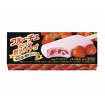 濃厚なフルーチェアイスバー、イチゴ果肉2倍の贅沢な大人向け仕様。