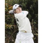 藤本のティーショット　女子ゴルフ