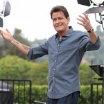 HIV感染公表のチャーリー・シーン、コンドームブランドの&ldquo;顔&rdquo;に。