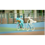 虫（なだぎ武）VSムッシュ熊雄、エステー看板キャラ巡る熱き戦い。