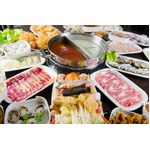 火鍋に&ldquo;スマホの電池&rdquo;が混入、「爆発しなかっただけマシ」の声。