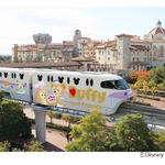 ダッフィー＆フレンズのモノレール、クッキー・アンも登場