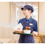 モスバーガー、店舗で着用する&ldquo;制服&rdquo;3年ぶり変更