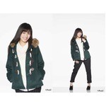 まゆゆの貴重なパンツスタイル、CMで総選挙1位後初のソロ曲も披露。