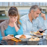 スマホ使わなければ&ldquo;ピザ無料&rdquo;の店