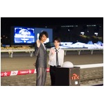 斎藤工＆剛力彩芽の&ldquo;2年目のカップル&rdquo;感、イルミ点灯式でも大興奮。