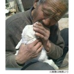 &ldquo;子羊に人工呼吸&rdquo;に感動の声、老人が孫の学費賄うため購入も急死。
