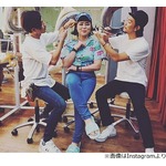 ヘアカット中のブルゾンちえみに「オシャレ」の声