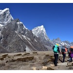 エベレスト登山者&ldquo;自身の排泄物掃除&rdquo;義務化、下山時に便袋チェック