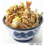 「てんや」にアボカド天初登場、カレーだれの「カレー鶏天丼」も。