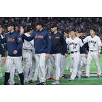 喜ぶ日本代表ナイン　野球