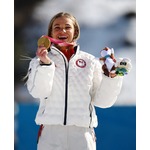 故郷への思い胸に金字塔＝マスターズ、２０個目のメダル〔パラリンピック〕