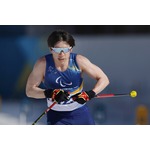 有安、薄着で滑走＝バイアスロン〔パラリンピック〕