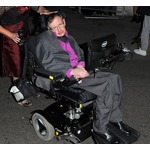 ホーキング博士が死去、家族が声明