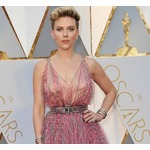 スカーレット・ヨハンソンが政界入りを希望