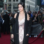 セレーナ・ゴメス、元恋人ジャスティン・ビーバーの話に超うんざり。