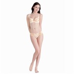 まるでつけていないようなブラ、ワコールが「私にとけこむブラ」。