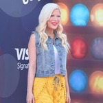 ドラマで共演の2人と肉体関係、「ビバヒル」ドナ役のトリが告白。