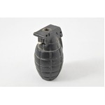 &ldquo;手榴弾ライター&rdquo;が空港で爆発、検査員の指が吹き飛ぶ惨事に。