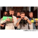 完成度高いビール瓶演奏に絶賛、男性5人組が美しき「ビリー・ジーン」。