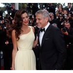 ジョージ・クルーニーが双子のパパに