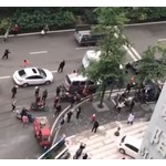 30階から&ldquo;紙幣の雨&rdquo;降らせた男逮捕