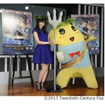 ふなっしーがまゆゆに熱い指導、マモと本家がなし汁ブシャー合戦も。