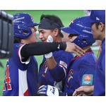 喜ぶ陳傑憲　野球