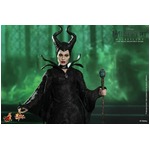 アンジー公認の激似フィギュア、「マレフィセント」主人公を1/6で。