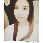 橋本マナミが清楚にイメチェン、珍しいストレートヘアに「うふうふ」。