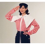 &ldquo;マリンルックで敬礼&rdquo;のんに反響「めっちゃかわいい！」「似合ってる」