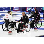 敗れた小川、中島組