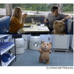 帰ってきた「テッド」新予告編、&ldquo;雷兄弟&rdquo;が前作以上にやりたい放題。