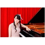 AKB松井咲子が史上初の快挙、ピアニストとしてのソロデビュー作で。