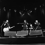 フー・ファイターズが解散否定「誰もソロ活動なんてしない！」。