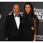 認知症のブルース・ウィリス、現在は&ldquo;別邸&rdquo;で24時間体制の介護受ける