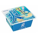 さっぱり「爽」ソーダフロート、見た目も涼しい青と白のコントラスト。