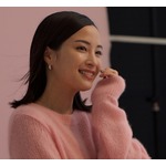 広瀬すず、オフは「人にお見せできない体勢でくつろいで」ずっとテレビ見ることも