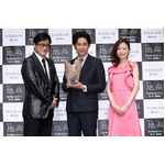 大泉「セクシー洋ちゃん見て」、WOWOW連続ドラマの役にしたり顔。