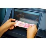 映画に影響されATMに飲料注入「故障させればお金が出てくると&hellip;」。