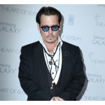 ジョニー・デップ、金銭トラブルに口開く