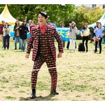 鈴木亮平「僕はほんと中の中だった」運動会、楽しかった記憶がない